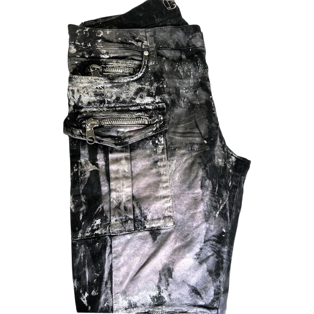 Robin's Jean Black and Gray Cargo Pants - Picture 3 of 11